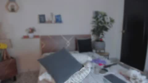 Snapshot of yarirose chatting on July 2026 04:00:01 PM Yary online show from July 2026 04:00:01 PM