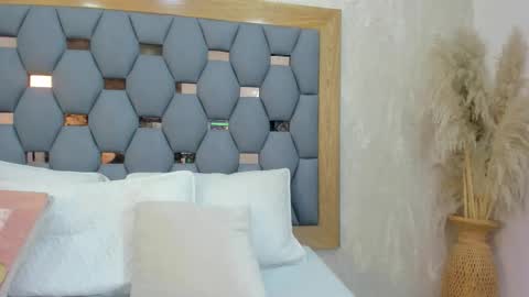 yayi derek  online show from November 2025 11:34:02 AM