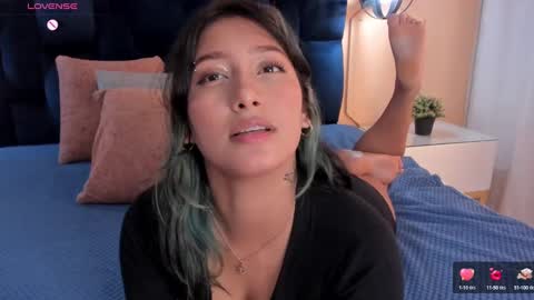 Yazmin online show from January 2025 05:20:02 PM