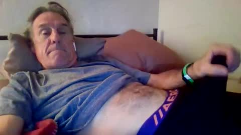 yeah_baby6988 online show from November 2025 09:26:01 PM