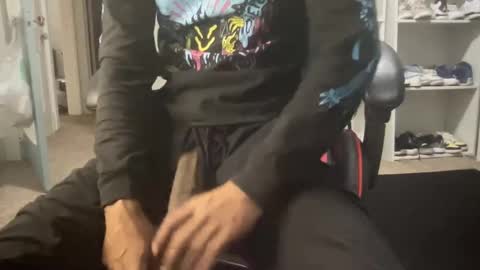 Snapshot of yeahitsrell2 chatting on March 2025 01:42:01 PM Yeahitsrell online show from March 2025 01:42:01 PM