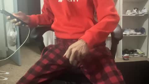 Snapshot of yeahitsrell2 chatting on March 2025 12:04:02 PM Yeahitsrell online show from March 2025 12:04:02 PM