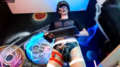 Snapshot of yedrix20 chatting on October 2025 01:38:01 AM MASTER YEDRIX online show from October 2025 01:38:01 AM