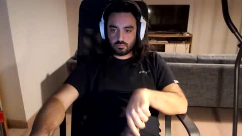 yeeaahoo online show from February 2026 07:21:02 PM