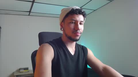 yeff online show from October 2025 02:02:05 AM