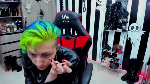 Snapshot of yelena_bondaje chatting on December 2024 09:34:01 PM Yelena online show from December 2024 09:34:01 PM