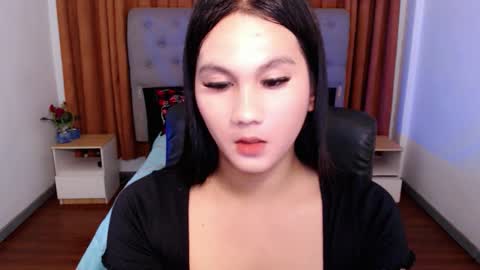 Snapshot of yen_bente chatting on September 2025 03:06:01 PM Yen online show from September 2025 03:06:01 PM