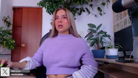 yeriawaddell  online show from November 2025 08:29:01 PM