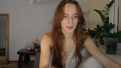 Snapshot of yes_to_heaven chatting on October 2025 08:42:01 PM Zoe online show from October 2025 08:42:01 PM