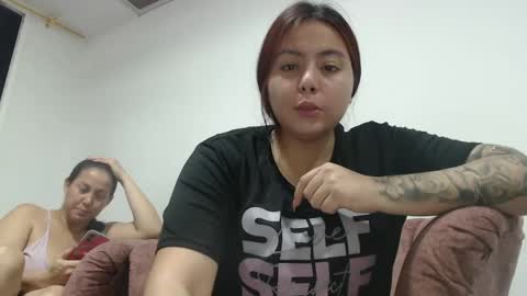 Snapshot of yessica_08 chatting on May 2026 02:52:01 AM yessica and andres online show from May 2026 02:52:01 AM