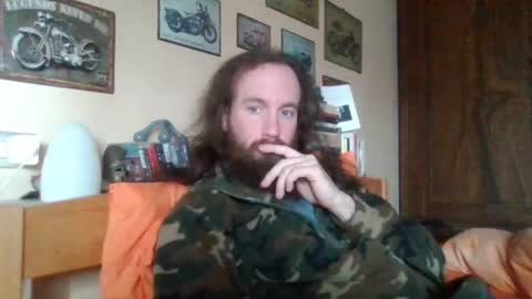 yeti_92 online show from March 2025 12:34:01 PM