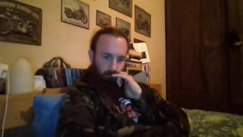 yeti_92 online show from March 2025 06:43:02 PM