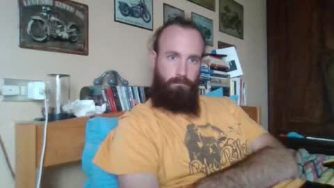 yeti_92 online show from September 2025 07:41:01 AM