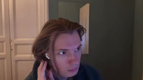 Snapshot of yexes chatting on January 2025 06:21:01 PM yexes online show from January 2025 06:21:01 PM