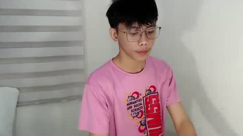 ynotyu online show from September 2025 11:25:01 AM