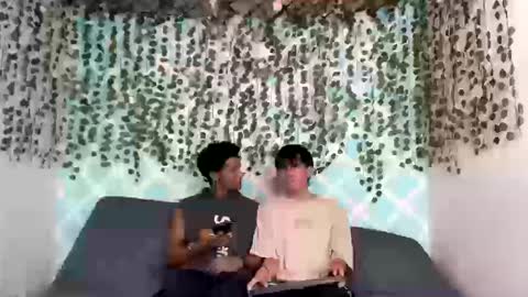Snapshot of yoel_allan_hot88 chatting on October 2025 01:44:01 PM yoel_allan_hot88 online show from October 2025 01:44:01 PM