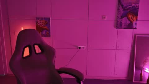 yoka_paradoxxx online show from December 2025 05:24:01 AM