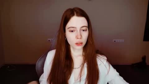 yoka_paradoxxx online show from February 2026 09:52:01 AM