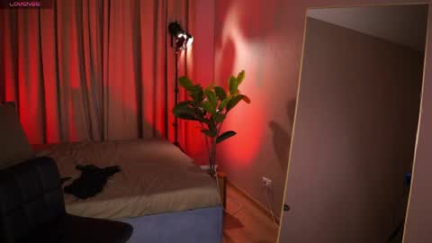 Yoko online show from March 2026 05:33:01 AM