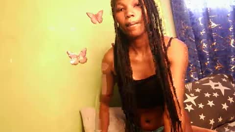Snapshot of yosweetslut chatting on April 2026 01:15:02 PM Sweetkitty online show from April 2026 01:15:02 PM