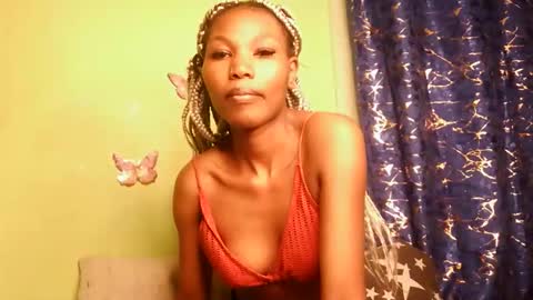 Snapshot of yosweetslut chatting on April 2026 04:16:02 PM Sweetkitty online show from April 2026 04:16:02 PM