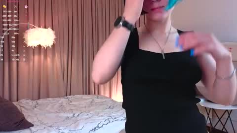 Elizabeth brunette -- Darline blonde  online show from September 2025 08:32:02 PM