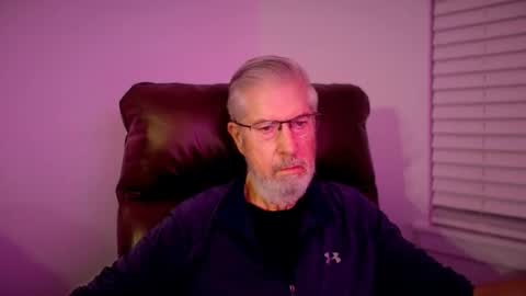 Colorado Guy Straight online show from October 2025 11:28:01 AM