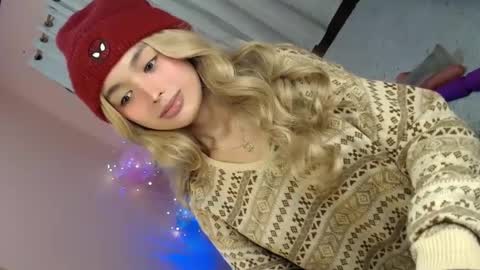 HAPPY BIRTHDAY TO ME online show from December 2024 03:04:01 PM