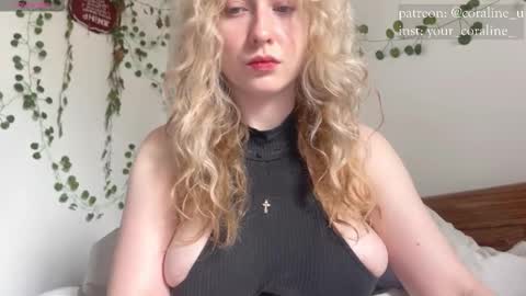 your_coraline_ online show from October 2025 08:31:02 AM