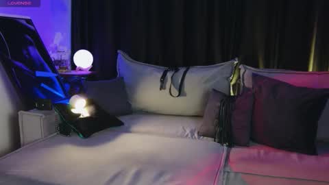 Goddess Alana online show from November 2025 08:13:01 AM