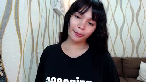 Snapshot of your_fantastic_chinnie chatting on October 2025 06:18:02 PM chinnie online show from October 2025 06:18:02 PM