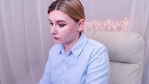 Freya online show from March 2025 10:35:01 AM