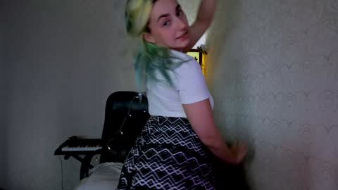 Snapshot of your_godesses chatting on December 2024 06:43:01 AM Cora online show from December 2024 06:43:01 AM