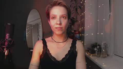 Alex and Kris long hair online show from December 2024 10:39:01 PM