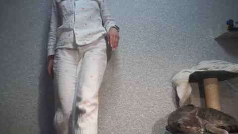 Meri  online show from February 2025 09:31:01 PM