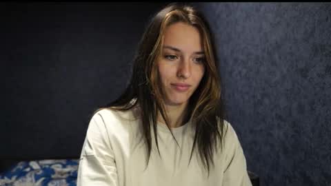 Meri  online show from November 2025 09:46:01 PM