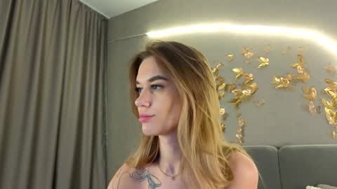 Jessica Loyd online show from February 2025 06:09:02 AM