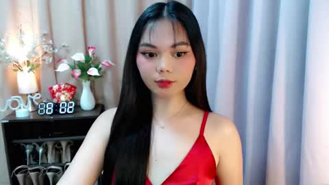 Hi its me Yna online show from October 2025 12:02:02 PM