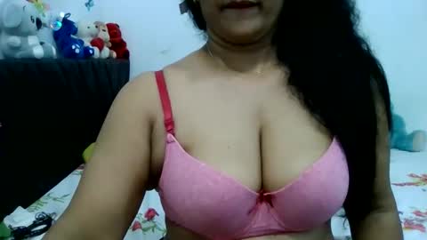 Snapshot of yourashawari chatting on February 2026 06:26:01 AM yourashawari online show from February 2026 06:26:01 AM