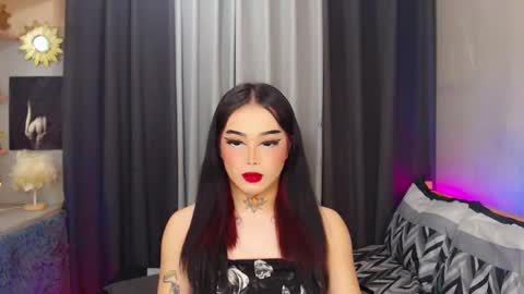 kim online show from February 2025 10:45:01 AM