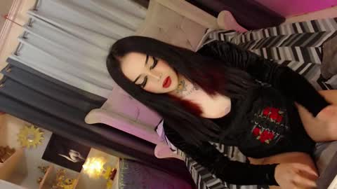 kim online show from March 2025 08:16:01 PM