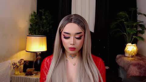 kim online show from October 2025 12:37:01 PM