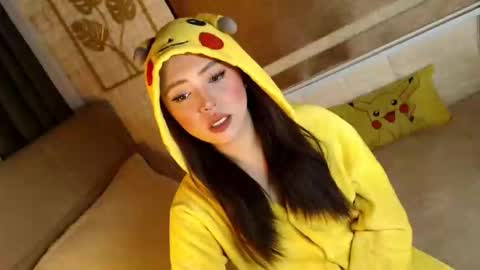 JEN  online show from January 2026 10:18:02 AM