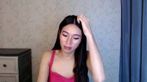 Snapshot of yourdreamgirlgwen chatting on July 2026 03:21:02 PM GWENI online show from July 2026 03:21:02 PM