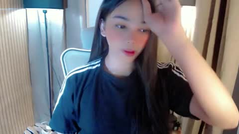 maureen love you online show from November 2025 07:57:02 PM