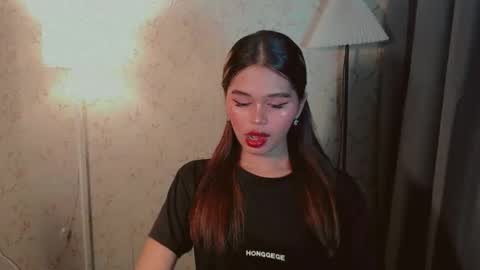 Snapshot of yourfavoratesunshine chatting on October 2025 08:34:02 AM Sunshine online show from October 2025 08:34:02 AM