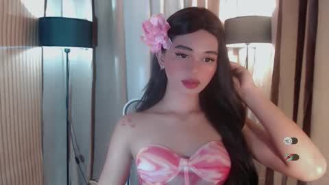 Snapshot of yourfavoratesunshine chatting on October 2025 09:31:01 AM Sunshine online show from October 2025 09:31:01 AM