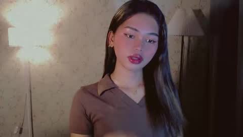 Snapshot of yourfavoratesunshine chatting on October 2025 10:16:02 AM Sunshine online show from October 2025 10:16:02 AM