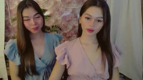 Snapshot of yourfavoratesunshine chatting on May 2026 11:39:01 AM Sunshine online show from May 2026 11:39:01 AM