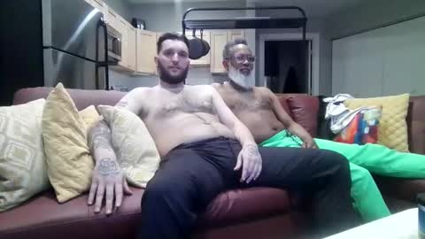 Snapshot of yourfavoritebartender chatting on March 2026 10:32:01 AM Hey Im Justin online show from March 2026 10:32:01 AM